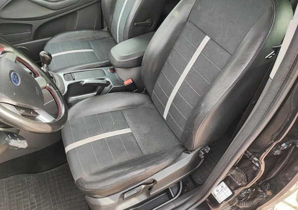 Ford Kuga cena 35900 przebieg: 211000, rok produkcji 2010 z Bartoszyce małe 191